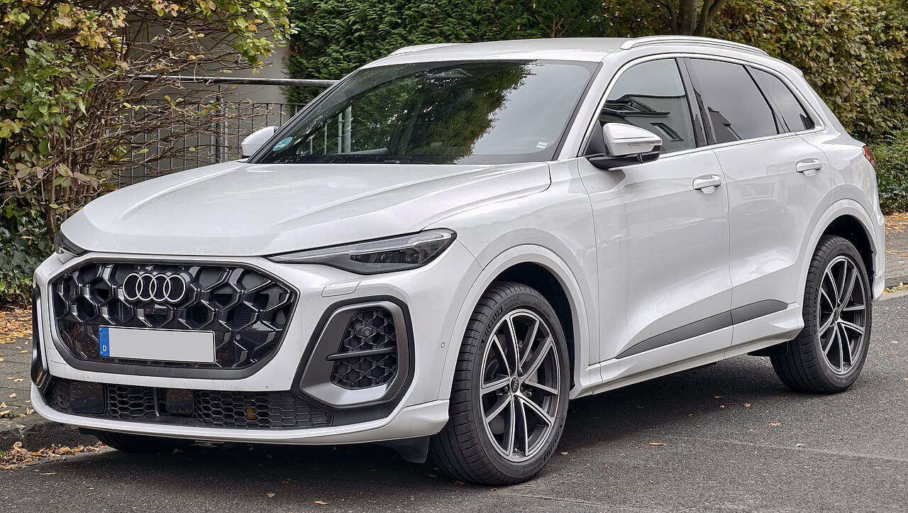 Audi Q5 SUV exterior design