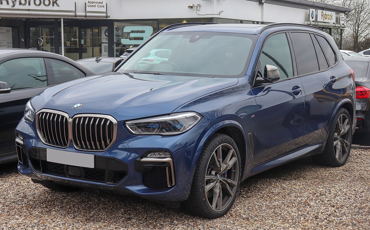 BMW X5 SUV exterior design