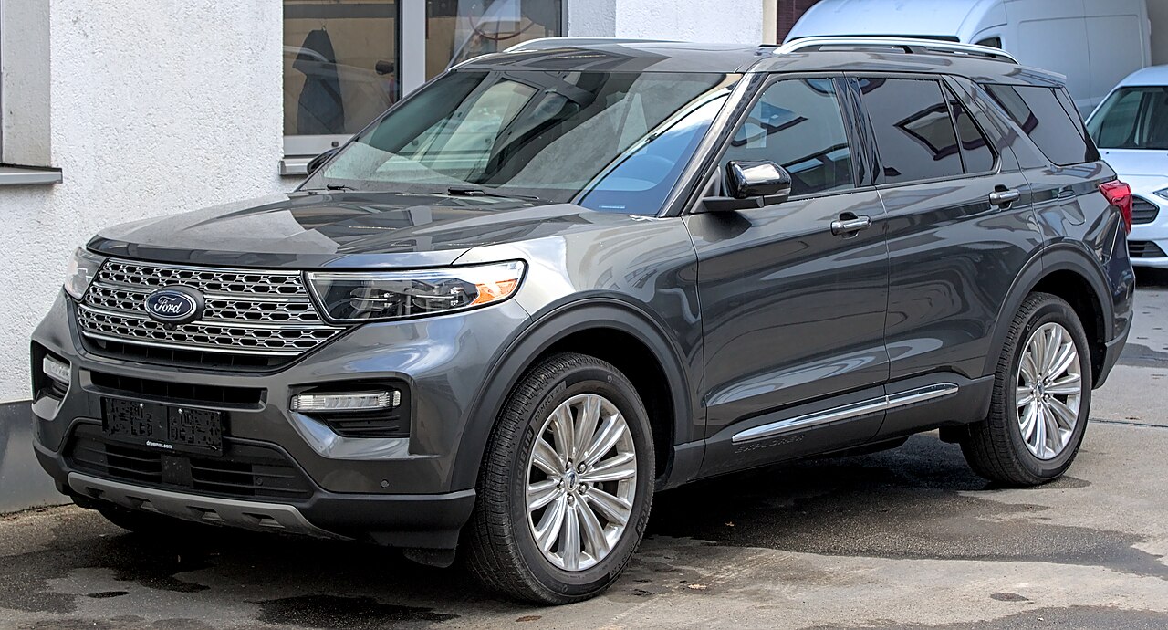 Ford Explorer SUV exterior design