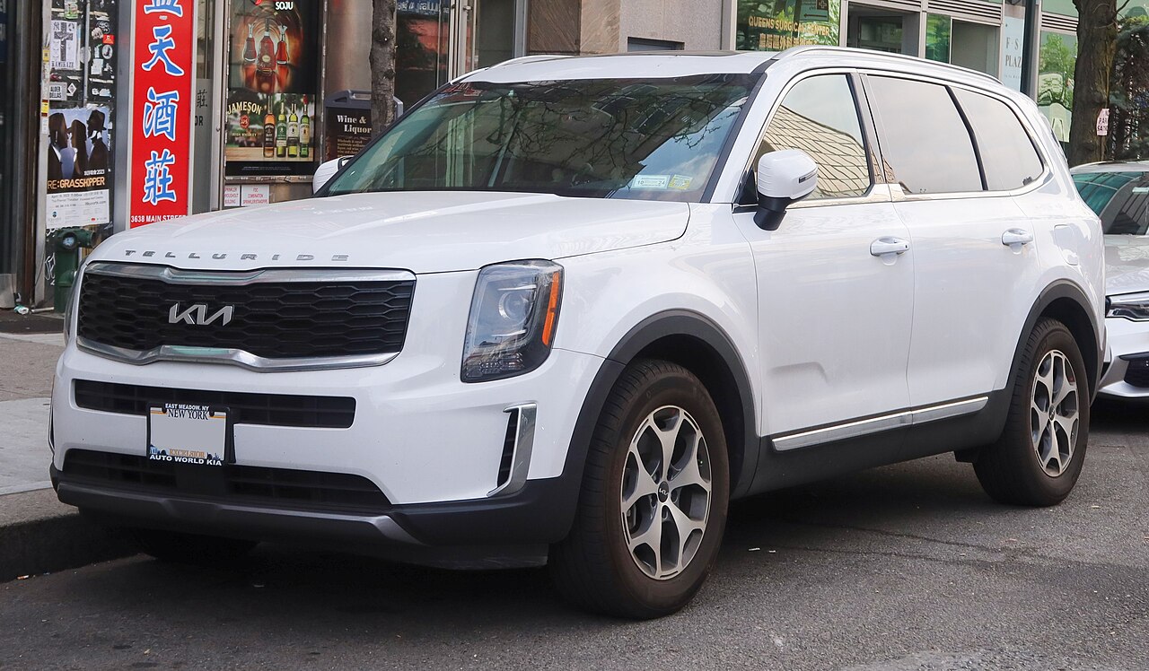 Kia Telluride SUV exterior design