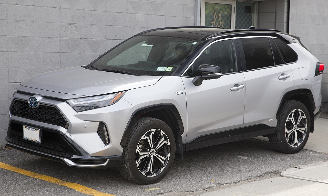 Toyota RAV4 SUV exterior design